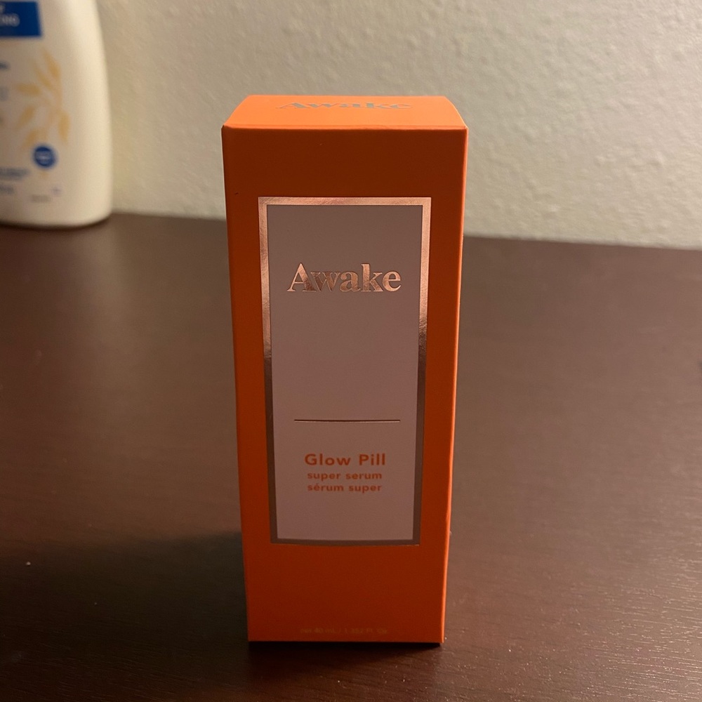 Awake Glow Pill Serum